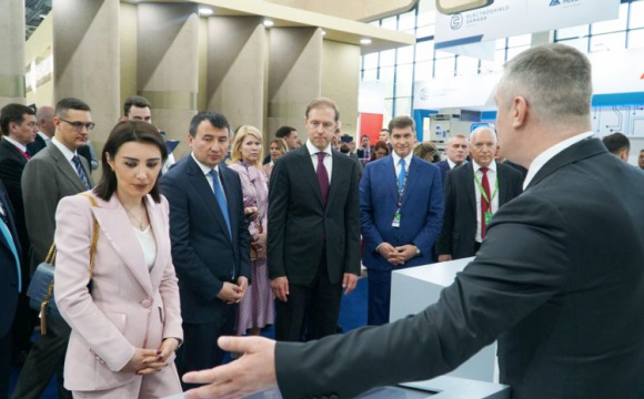 «Швабе» познакомил гостей промышленной выставки в Ташкенте с инновационными продуктами и проектами
