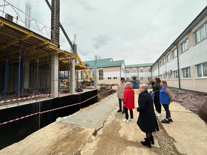 Депутат Маликов: Подмосковье наращивает темпы строительства социальных объектов