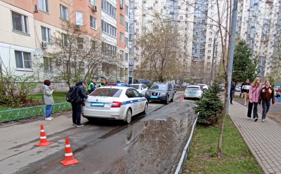 17 апреля 2024 года на улице Спасская Подмосковного Красногорска в дневное время произошло дорожно-транспортное происшествие – наезд на пешехода