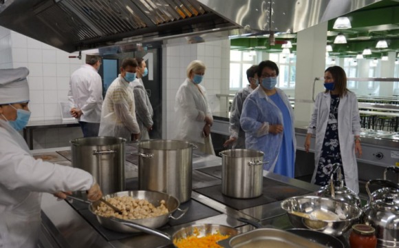 В новом образовательном центре Красногорска проверили готовность пищеблока