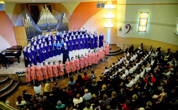 Программу «Рождественский концерт» представят воспитанники «Алых парусов»