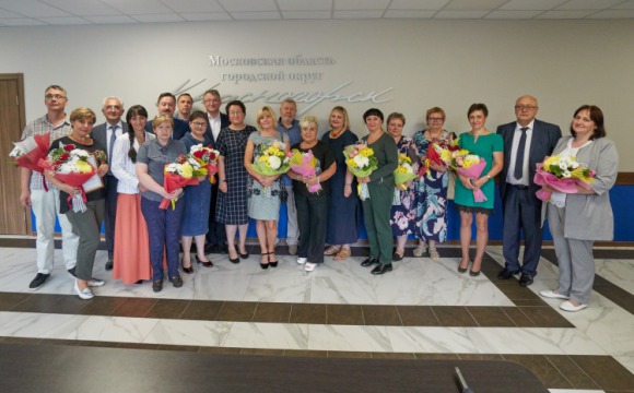 Медиков Красногорска поздравили с грядущим профессиональным праздником