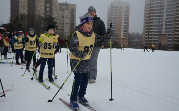 Трассы лыжного стадиона открыты для катания в Красногорске