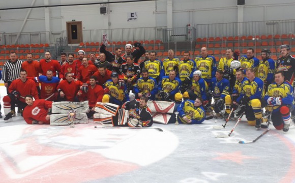 В Красногорске состоялся турнир по хоккею с шайбой
