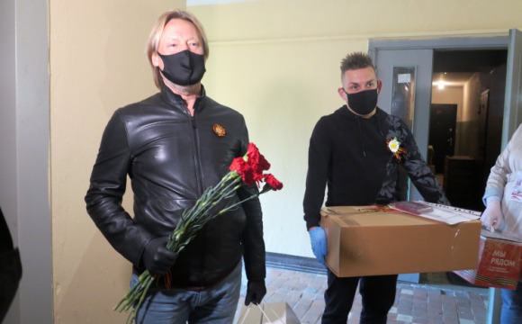 Дмитрий Харатьян поздравил ветеранов