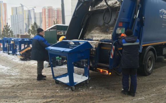 Региональный оператор приступил к вывозу «сухих» отходов в Красногорске