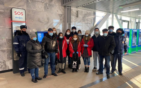 Красногорские волонтеры продолжают мониторинг масочного режима в общественных местах