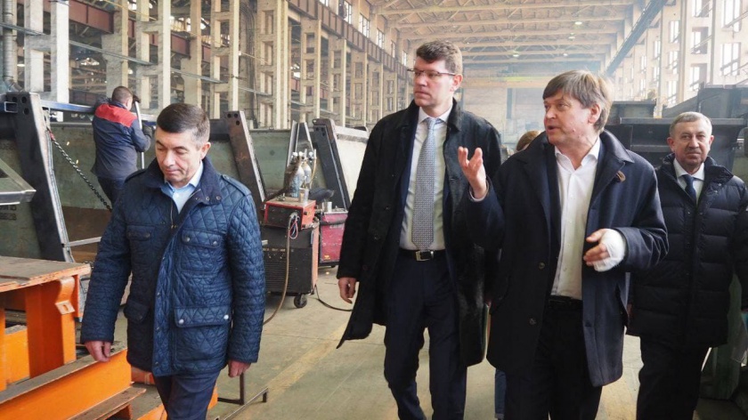 Денис Кравченко оценил продукцию завода «Бецема»