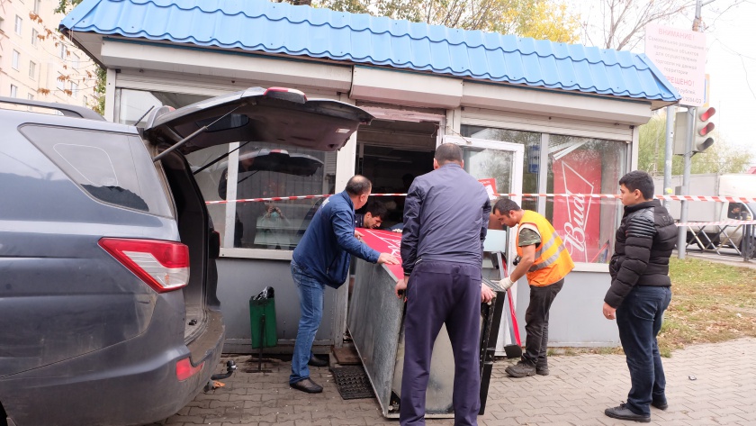 Две нелегальные торговые точки демонтировали в Красногорске