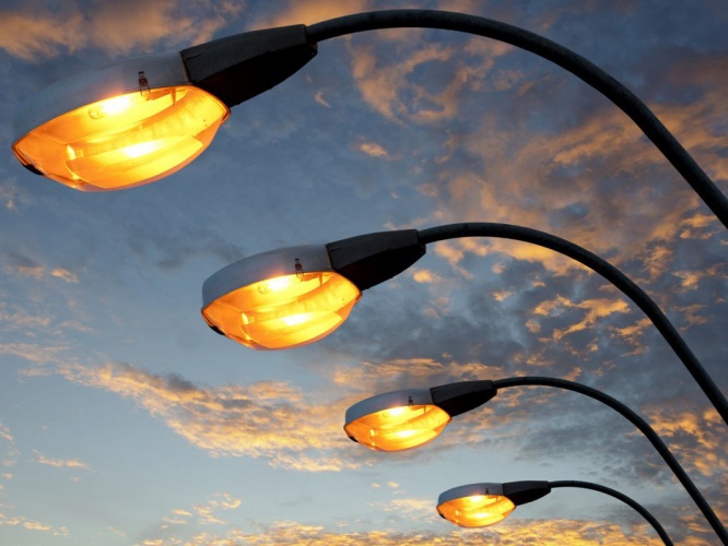 В Московской области с начала года установлено и модернизировано более 35 тысяч уличных светильников