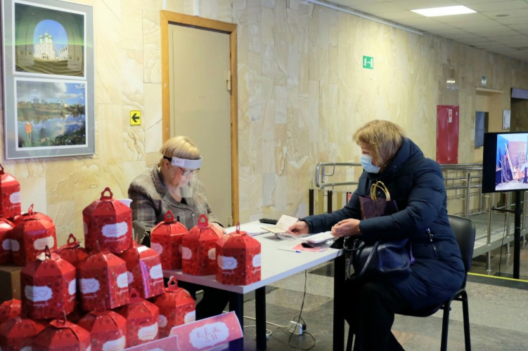 Свыше 6,5 тысяч новогодних подарков получат многодетные семьи из Красногорска