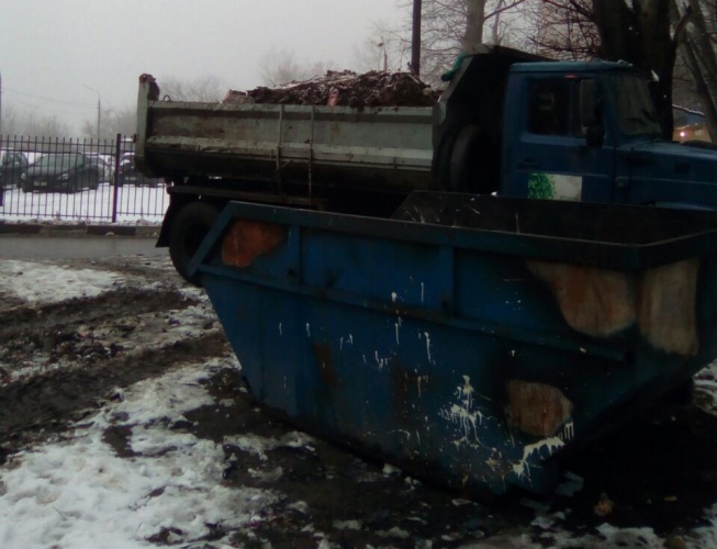 Строительный мусор убрали c улицы Железнодорожная