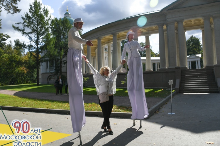 День открытых дверей в честь юбилея Подмосковья проходит в музее-усадьбе «Архангельское»