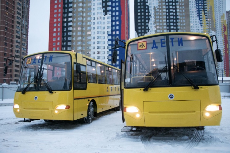 В Красногорском районе обновляется парк школьных автобусов