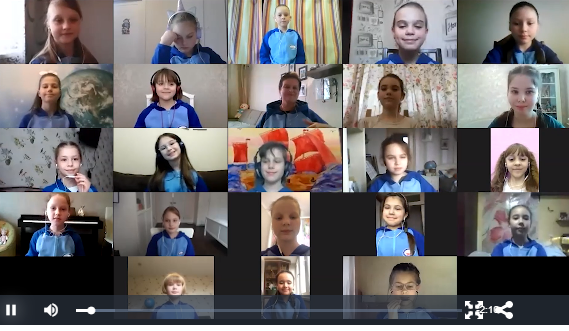 Детский хор «Алые паруса» проводит репетиции онлайн