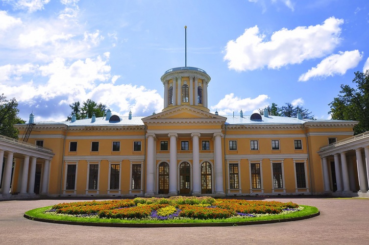 Государственный музей-усадьба "Архангельское" открывает серию весенних концертов
