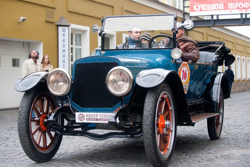 Масштабное авто событие "Гонка на приз двух крупнейших Музеев Мира" пройдет в в Красногорске 26 августа