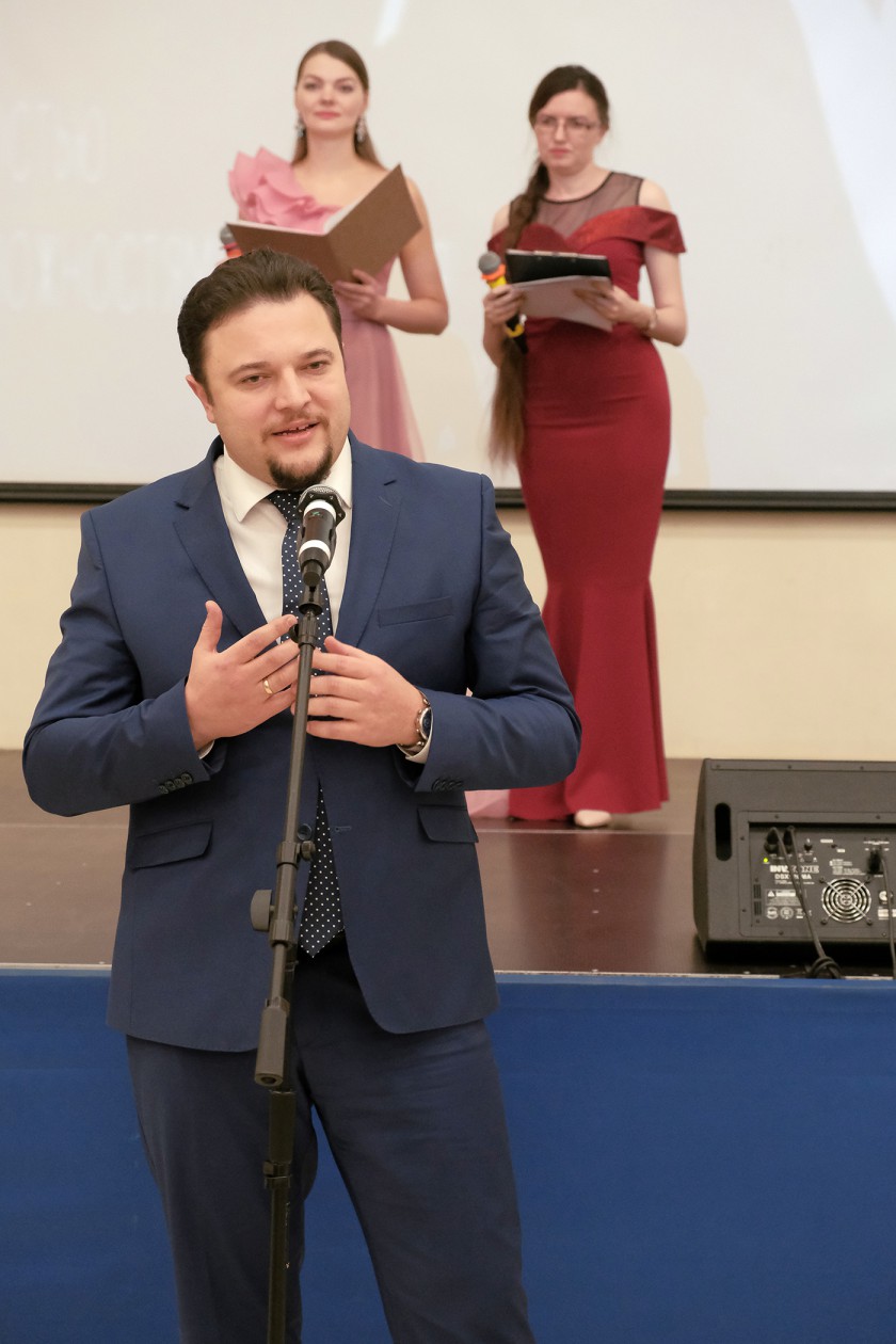 Более 70 красногорских студентов приняли участие в конкурсе «Сияние надежды»