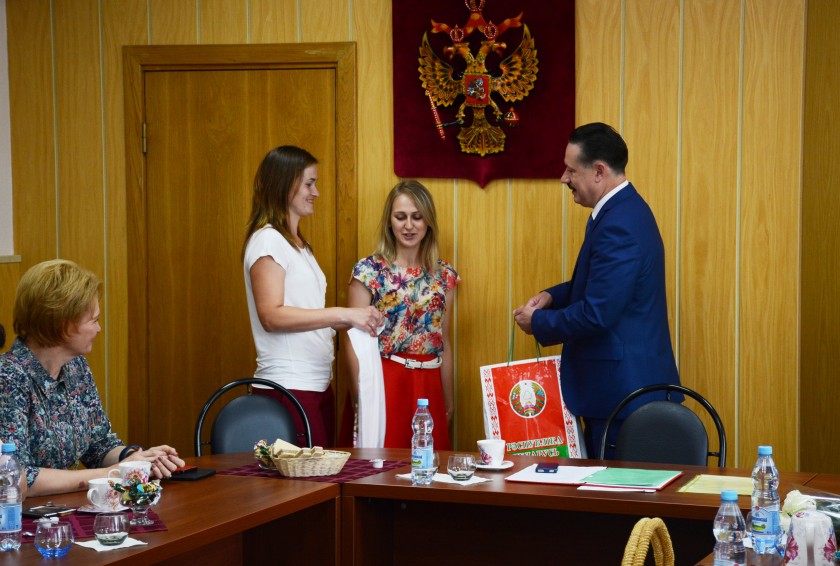 В администрации Красногорского района прошла встреча с делегациями из городов-побратимов