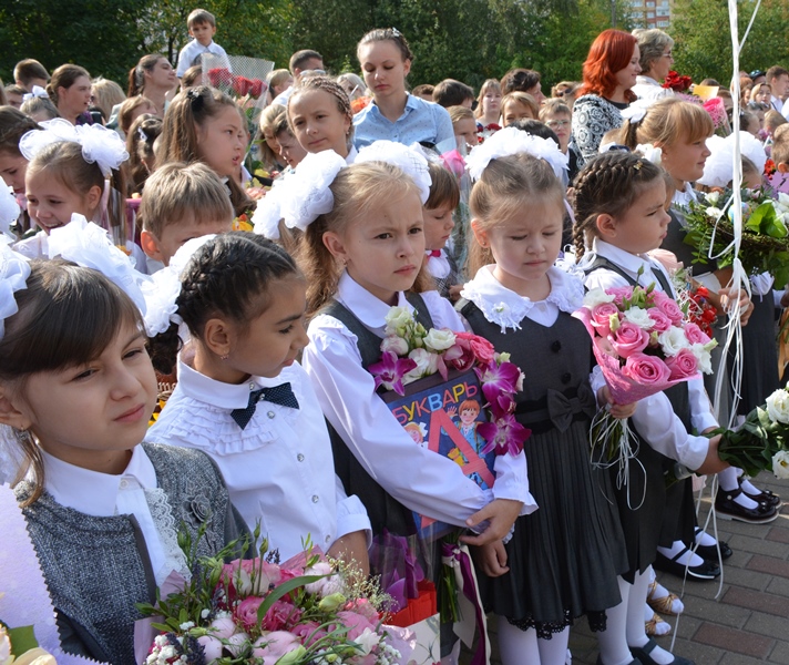 Первый день в школе начался у четырех тысяч красногорских первоклассников