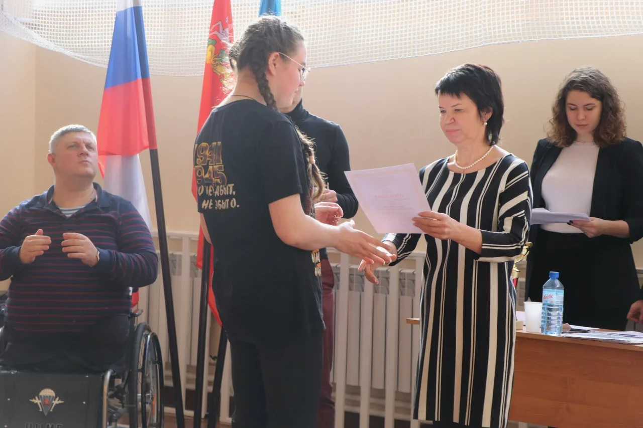 Конкурс среди школьников «Смотр строя и песни» прошел в Красногорске