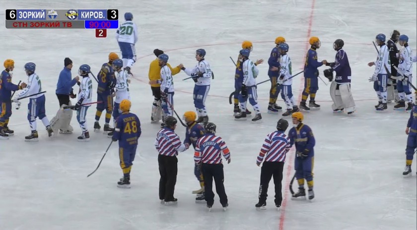Хоккеисты красногорского клуба «Зоркий» выиграли серию домашних матчей