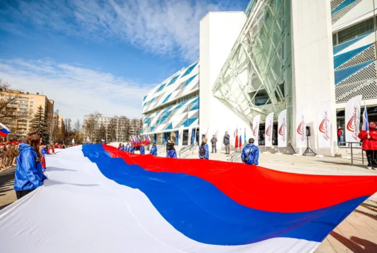 Дмитрий Волков поздравил красногорцев с 12-й годовщиной воссоединения Крыма с Россией