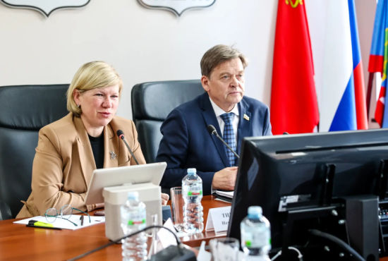 Ключевые вопросы экономической и финансовой деятельности округа обсудили на очередным заседании Совета депутатов в Красногорске