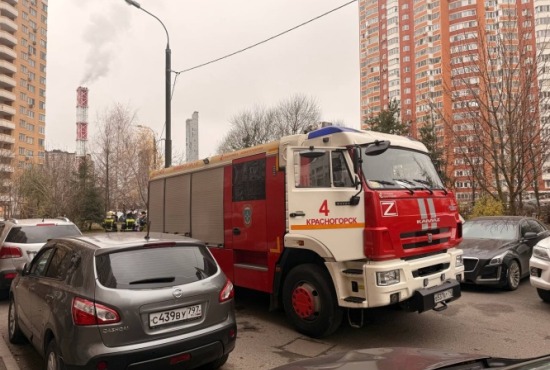 Частичное обрушение конструкций при демонтаже здания в Красногорске