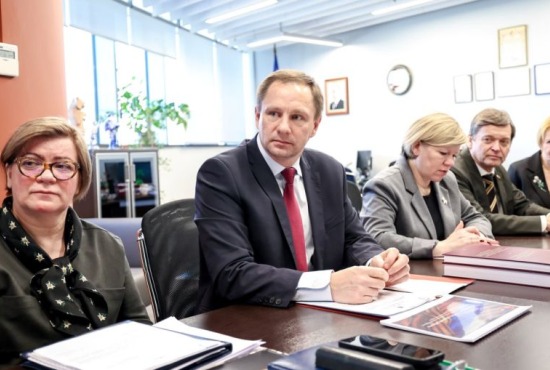 Дмитрий Волков принял участие в заседании комитета Московской областной Думы по присвоению Красногорску звания «Город трудовой доблести»