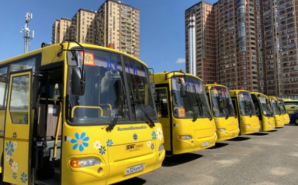 Обеспечение безопасности перевозок юных пассажиров автобусами является одним из приоритетных направлений деятельности Подмосковной Госавтоинспекции