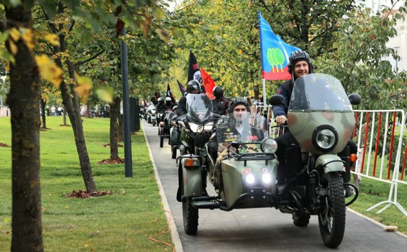 Глава городского округа Красногорск принял участие в мотопробеге в честь Дня города
