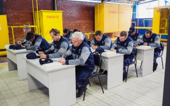 Мособлгаз утвердил квоты на бесплатную профессиональную переподготовку для беженцев из Украины и  Донбасса