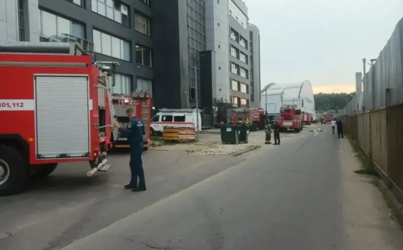 Держим в курсе: пожар в ТЦ «Терабит» ликвидировали на площади 800 квадратных метров