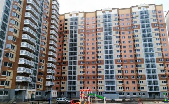 Более 200 тыс. рублей за навязанную услугу вернули с помощью Госжилинспекции жильцам высотки Домодедова