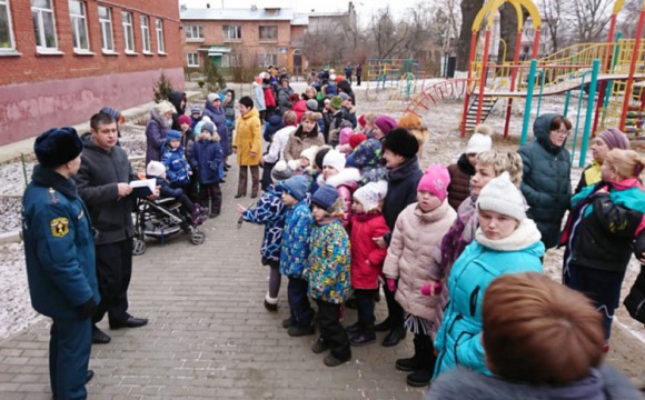 Плановая тренировка по эвакуации охватила около 5 тысяч социально значимых объектов Московской области
