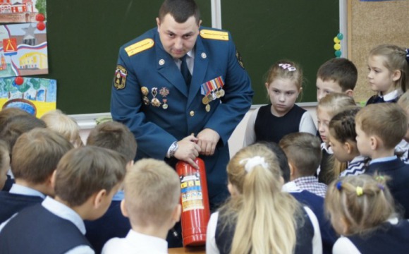 В Московской области накануне нового учебного года все образовательные учреждения проверены на соблюдение мер пожарной безопасности