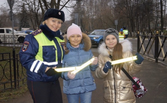 Пешеходам Красногорска рекомендуют одеваться ярче