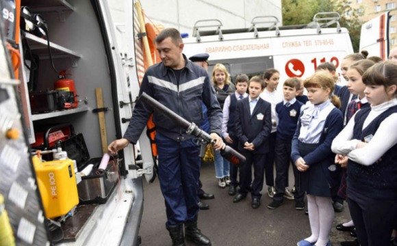 Более 1260 сотрудников пожарно-спасательных подразделений Московской области обеспечат безопасность в «День Знаний»
