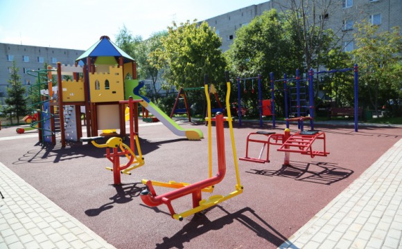 В городском округе Красногорск установили 14 новых детских площадок