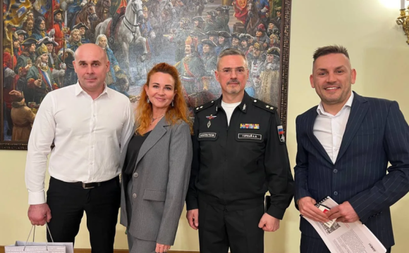 Режиссер из Красногорска отмечен Благодарностью Минобороны РФ за спектакль о Курске