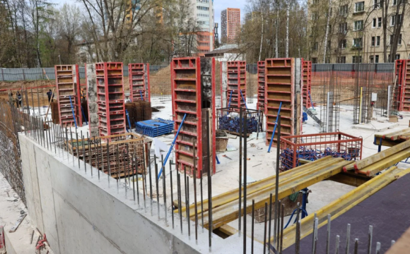 Дмитрий Волков рассказал о ходе реконструкции гимназии №7 в Красногорске