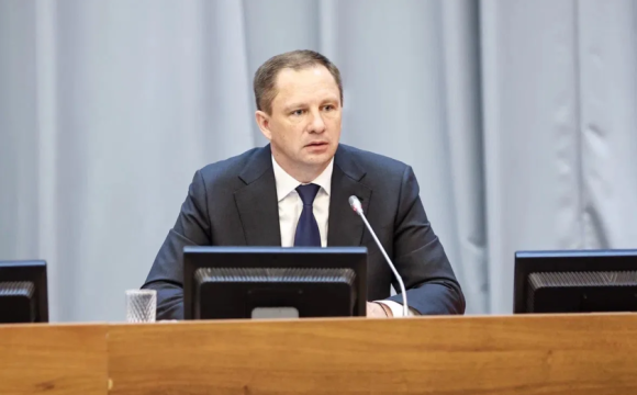 Дмитрий Волков провел оперативное совещание по вопросам летнего благоустройства и подготовки к детской оздоровительной кампании