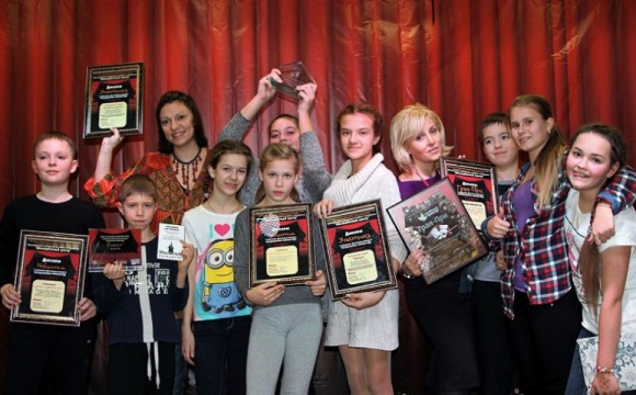 2 декабря в Молодежном центре прошел V районный фестиваль-конкурс театральных миниатюр «Сюжет»