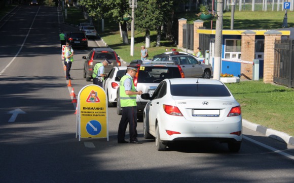 Госавтоинспекция Красногорска проводит оперативно-профилактическое мероприятие по профилактике аварийности в летний период – «курорт 2018»