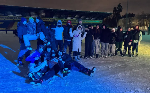 Лед, музыка, «Зоркий»:  на катке - дискотека под любимые мелодии!