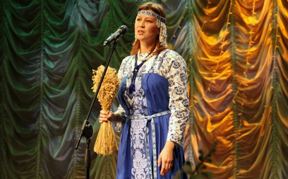 В Доме культуры «Луч» состоялся концерт мужской этно-группы «Суроварг» и этно-группы «Суряница»