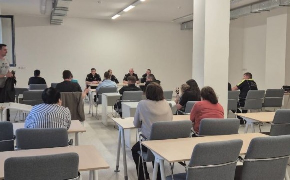 Полицейские в Красногорске встретились с местными жителями