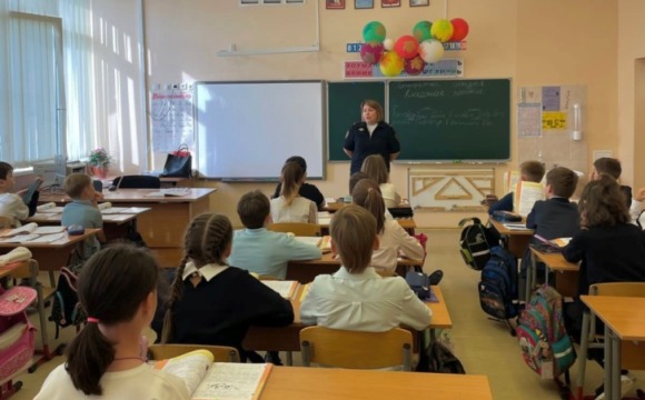 В Красногорске сотрудники полиции присоединились к акции «Мы против терроризма!»