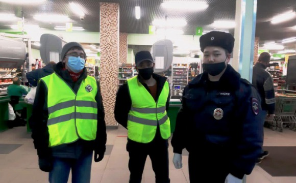 Красногорские полицейские провели рейд по пресечению продажи алкогольной продукции несовершеннолетним 